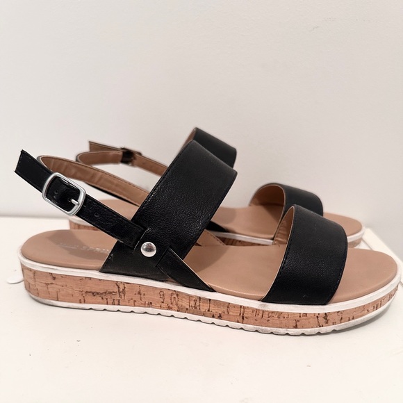 Call It Spring Sandals Size 7.5 - Picture 1 of 2